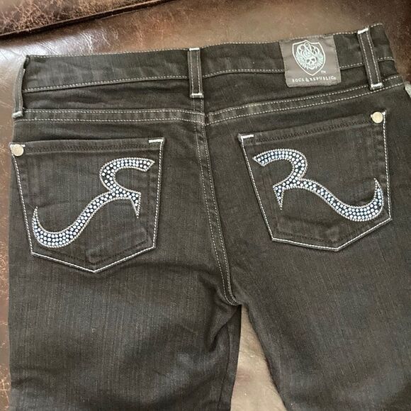 Rock & Republic Low Rise Denim - Picture 8 of 10